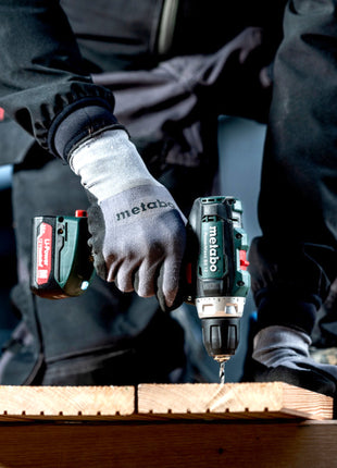 Metabo PowerMaxx BS 12 Set Akku Bohrschrauber 12 V 40 Nm ( 601036870 ) + 2x Akku 2,0 Ah + Ladegerät + Zubehör Set + Koffer