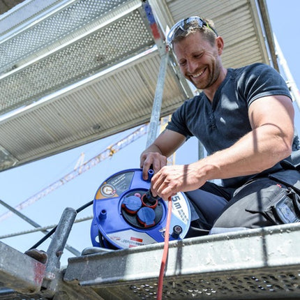 Brennenstuhl Kabeltrommel Garant ( 8000337574 ) 25 m Gummi-Neopren 3 x 2,5 mm² Kunststoff IP44