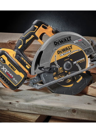 DeWalt DCS 573 P1 Akku Handkreissäge 18 V 190 x 30 mm Brushless + 1x Akku 5,0 Ah + Ladegerät