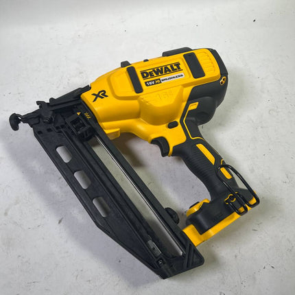 DeWalt DCN 660 N Akku Nagler 18V 32 63mm Brushless Solo Reparaturgeraet 3 - toolbrothers