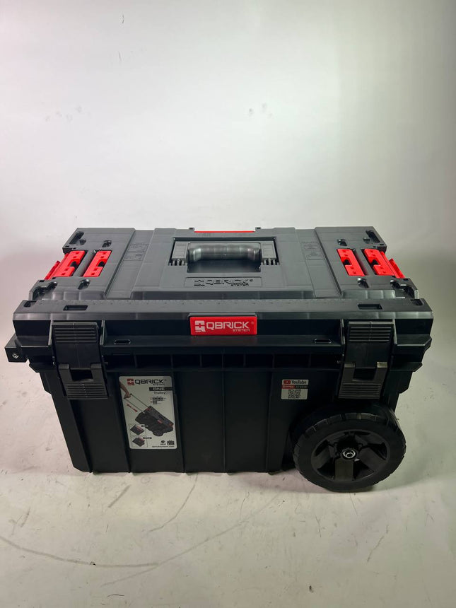 Qbrick System ONE Trolley Vario stapelbar IP66 mit Laufraedern auf Metallachse Unvollstaendig 1 - toolbrothers