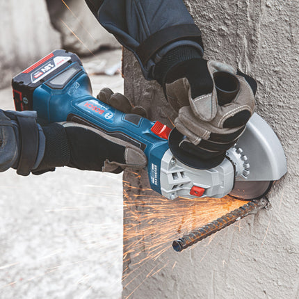 Bosch GWS 18V 7 Professional Akku Winkelschleifer 18 V 115 mm Brushless 1x Akku 4 0 Ah Ladegeraet 3 - toolbrothers