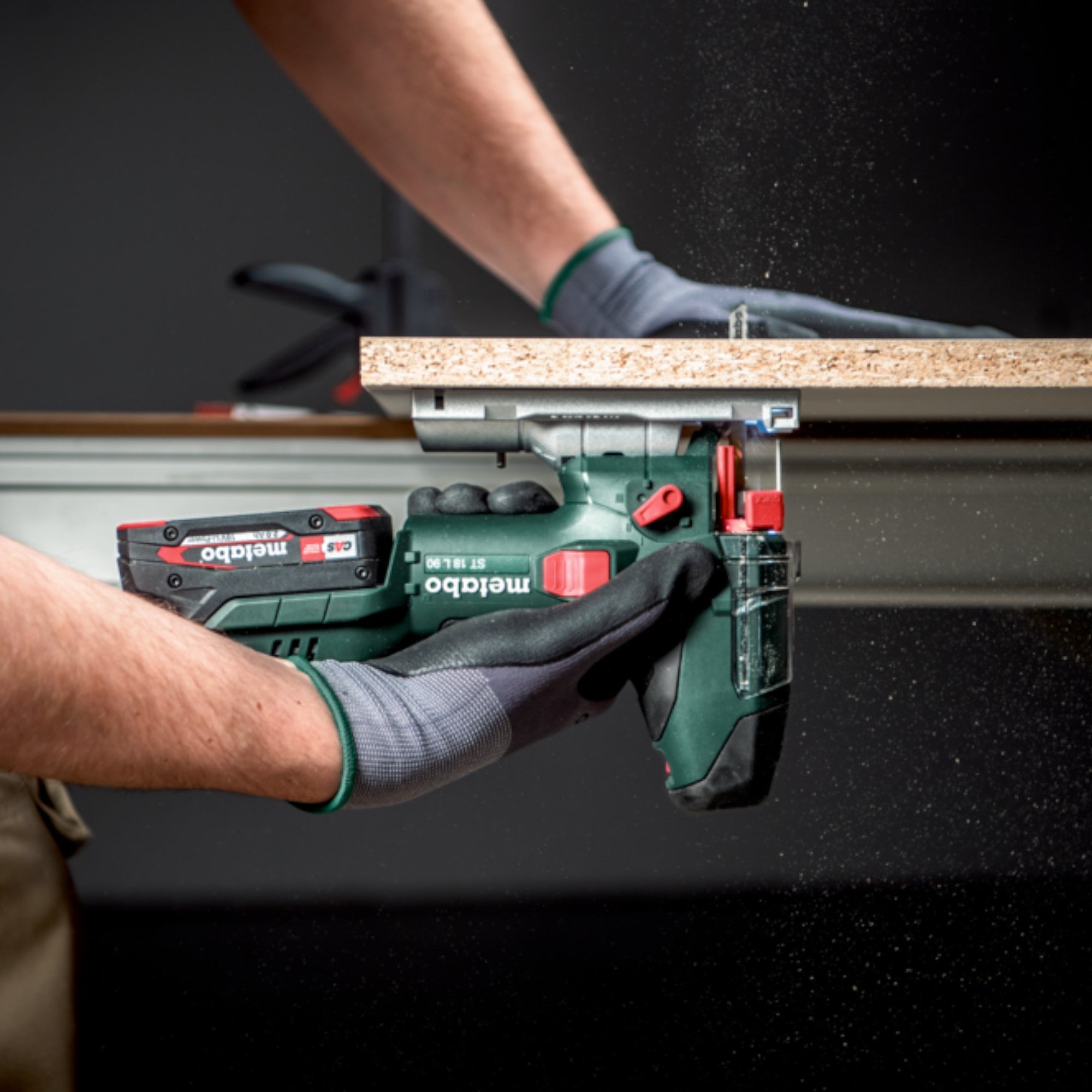 Metabo ST 18 L 90 Akku Stichsaege 18 V 90 mm 2x Akku 2 0 Ah Ladegeraet 4 - toolbrothers