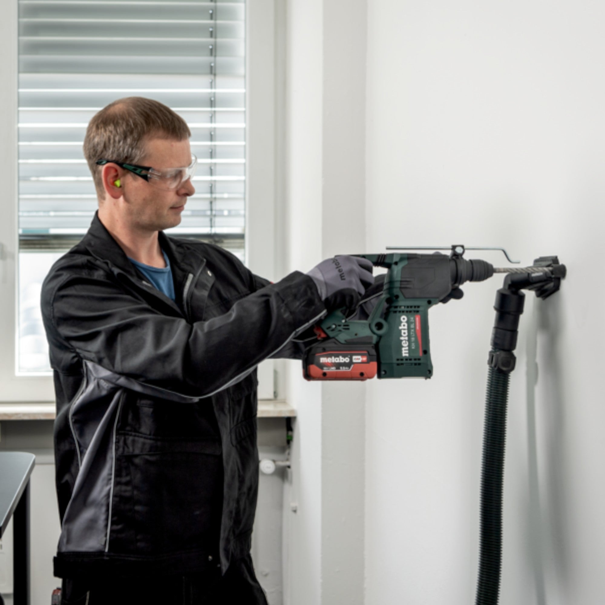 Metabo KH 18 LTX BL 24 Akku Bohrhammer 18 V 2 2 J SDS Plus 601713850 Brushless Solo ohne Akku ohne Ladegeraet 1 - toolbrothers