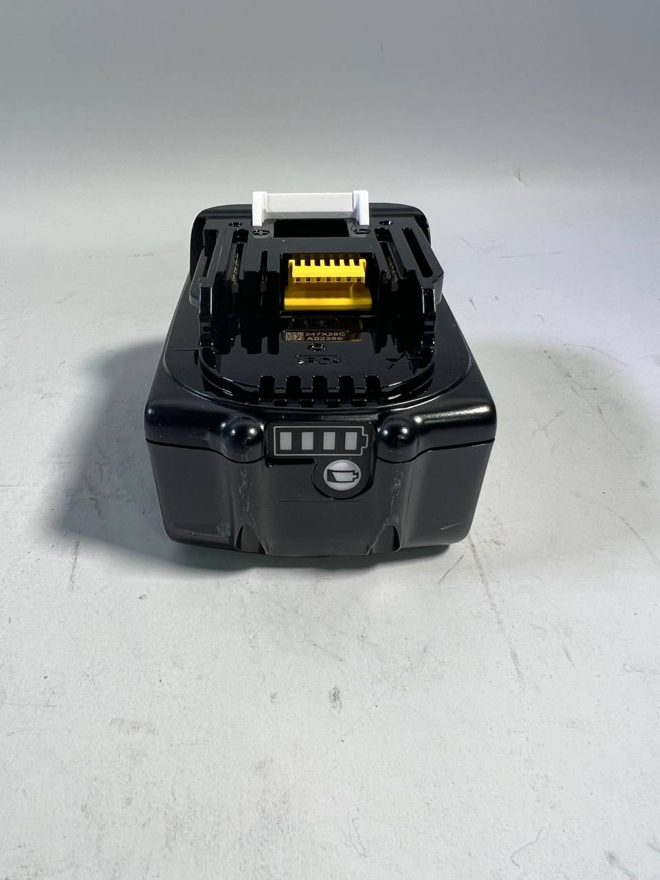 Makita BL 1830 B Li Ion Akku 18 V 3 0 Ah 3000 mAh 197599 5 mit LED Anzeige original kein Nachbau Leicht Gebraucht 1 - toolbrothers