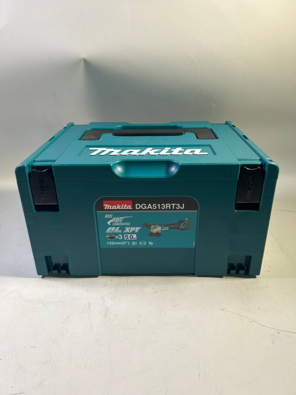 Makita MAKPAC 3 Kunststoffkoffer 395 x 295 x 215 mm ohne Einlage 821551 8 Beschaedigt 0 - toolbrothers