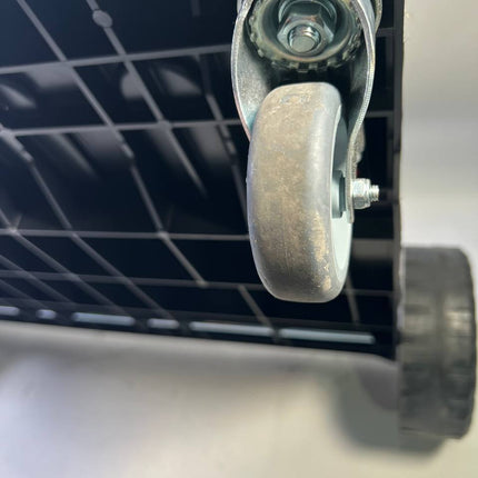 Qbrick System ONE Transport Platform stapelbar 745 x 510 x 180 mm mit Schwenkraedern aus Metall und Bremse Gebraucht 2 - toolbrothers