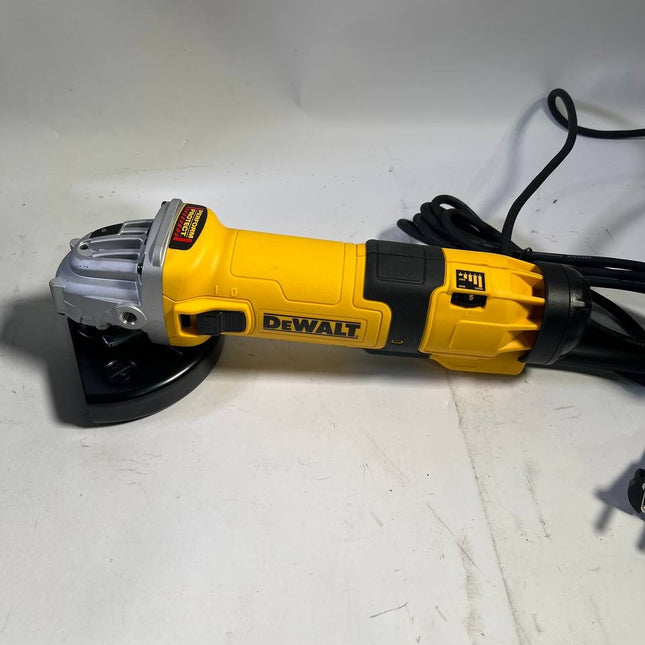 DeWalt DWE 4257 KT Betonschleifer Winkelschleifer 1500 Watt mit Topfscheibe im TStak Koffer Leicht Gebraucht 0 - toolbrothers
