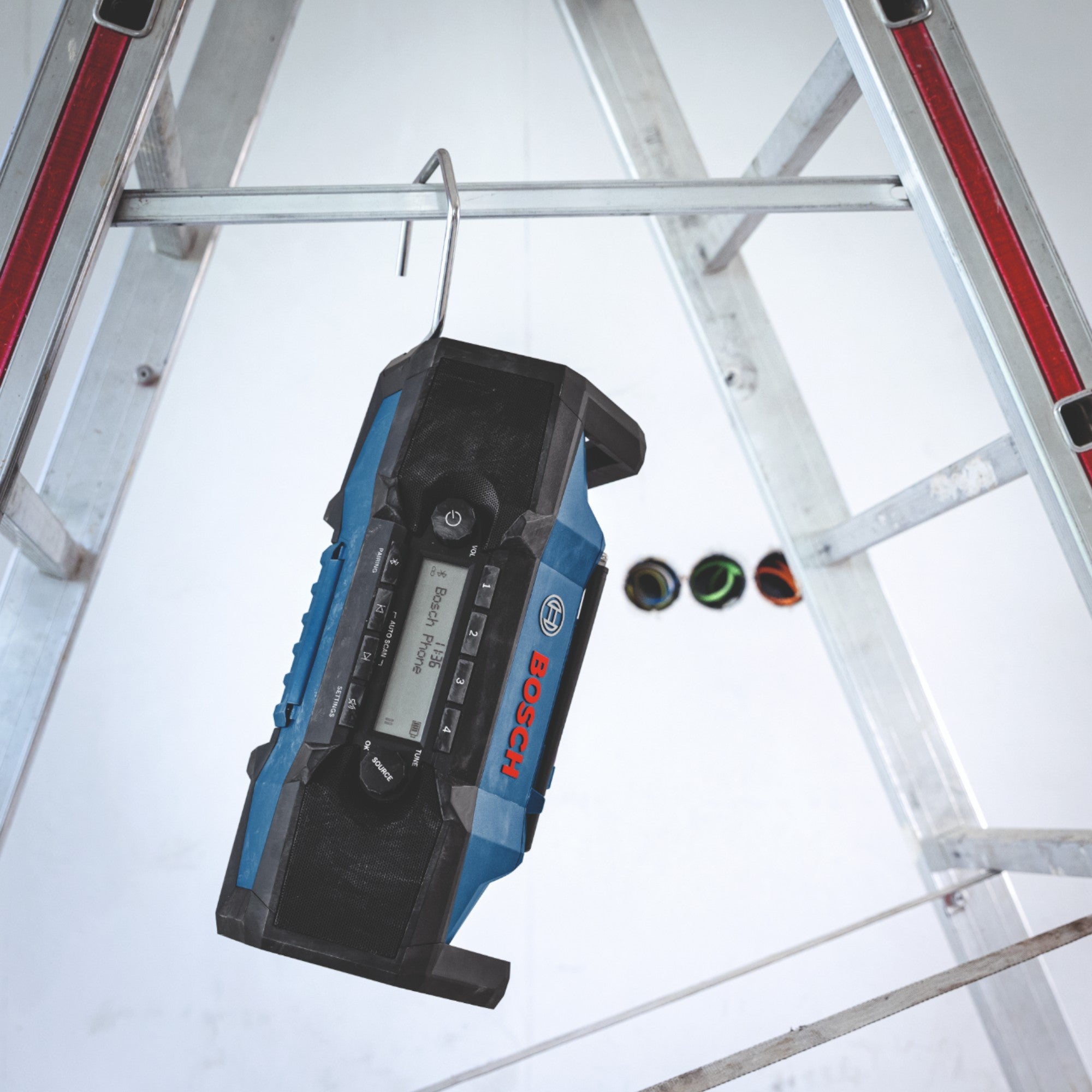 Bosch GPB 18V 3SC Akku Radio 18 V FM DAB Bluetooth IP54 Solo 06014A3300 ohne Akku ohne Ladegeraet 2 - toolbrothers
