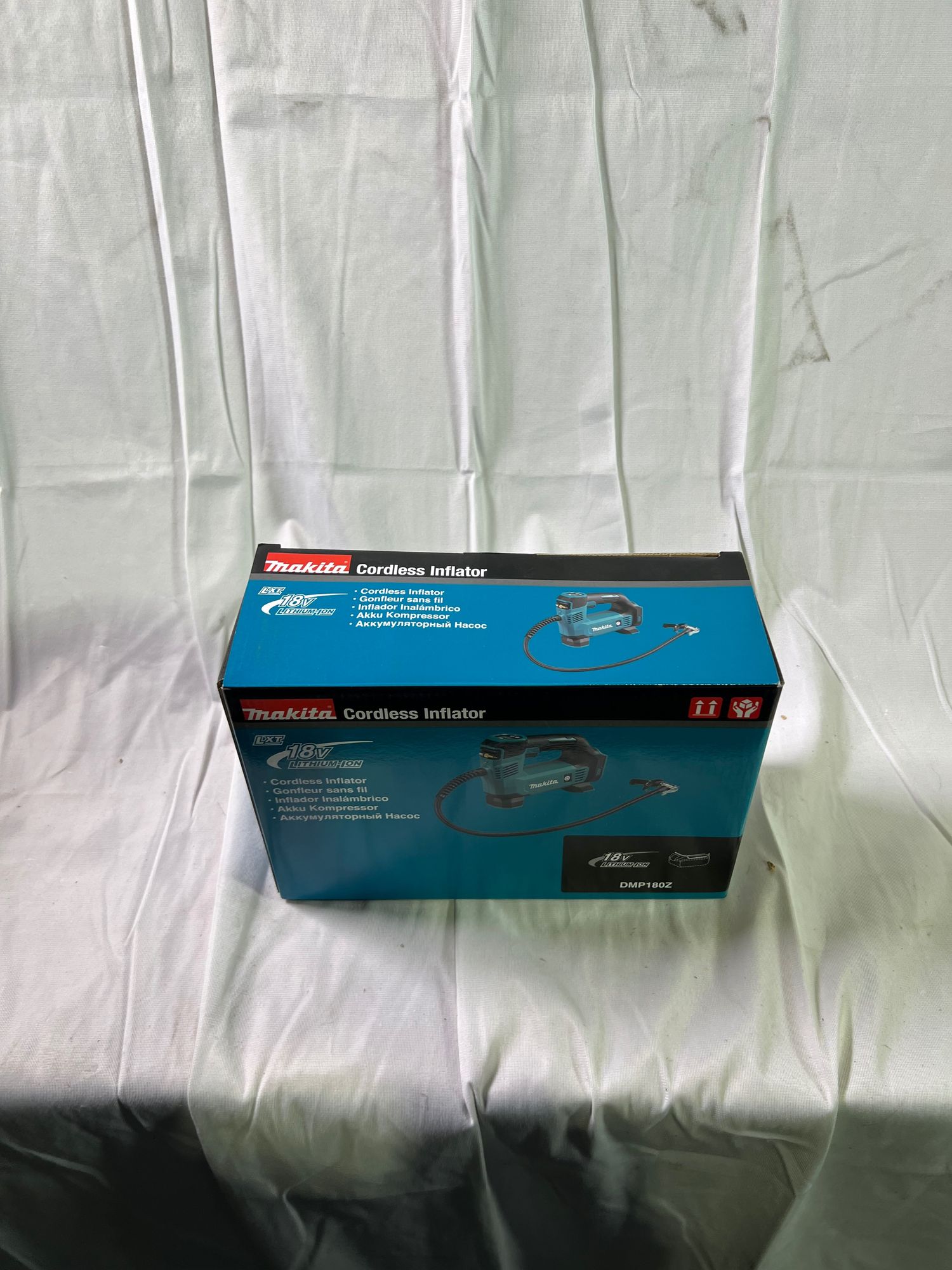 Makita DMP 180 Z Akku Kompressor 18 V 8 3 bar Solo ohne Akku ohne Ladegeraet Reparaturgeraet 0 - toolbrothers