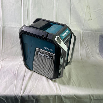 Makita DMR 114 Akku Baustellenradio 12 14 4 18 V AM FM Bluetooth IP 65 Reparaturgeraet 1 - toolbrothers