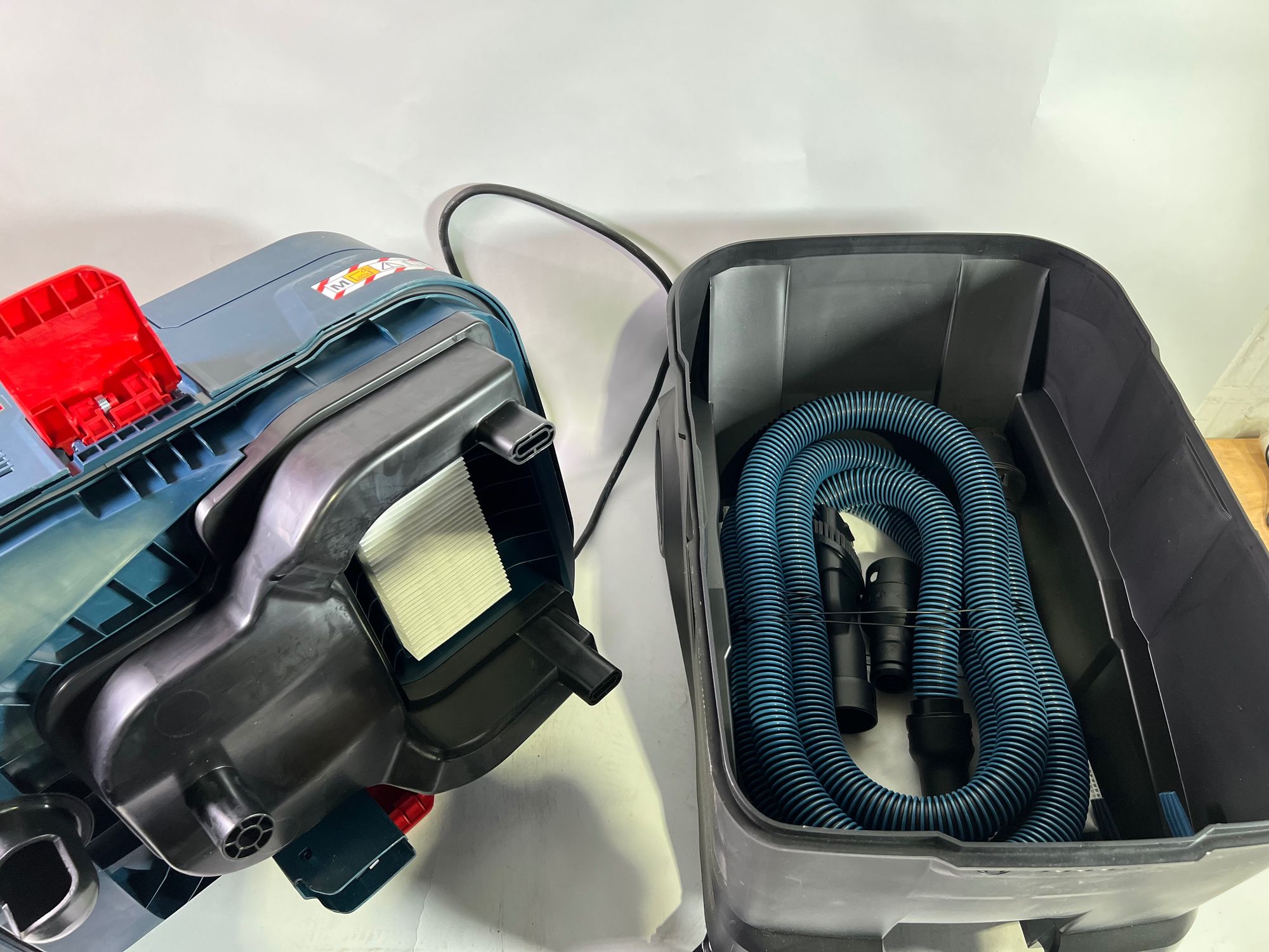 Bosch GAS 12 40 MA Professional Allzwecksauger 1200 W 40 l 06019M0120 Staubklasse M OVP Beschaedigt 0 - toolbrothers