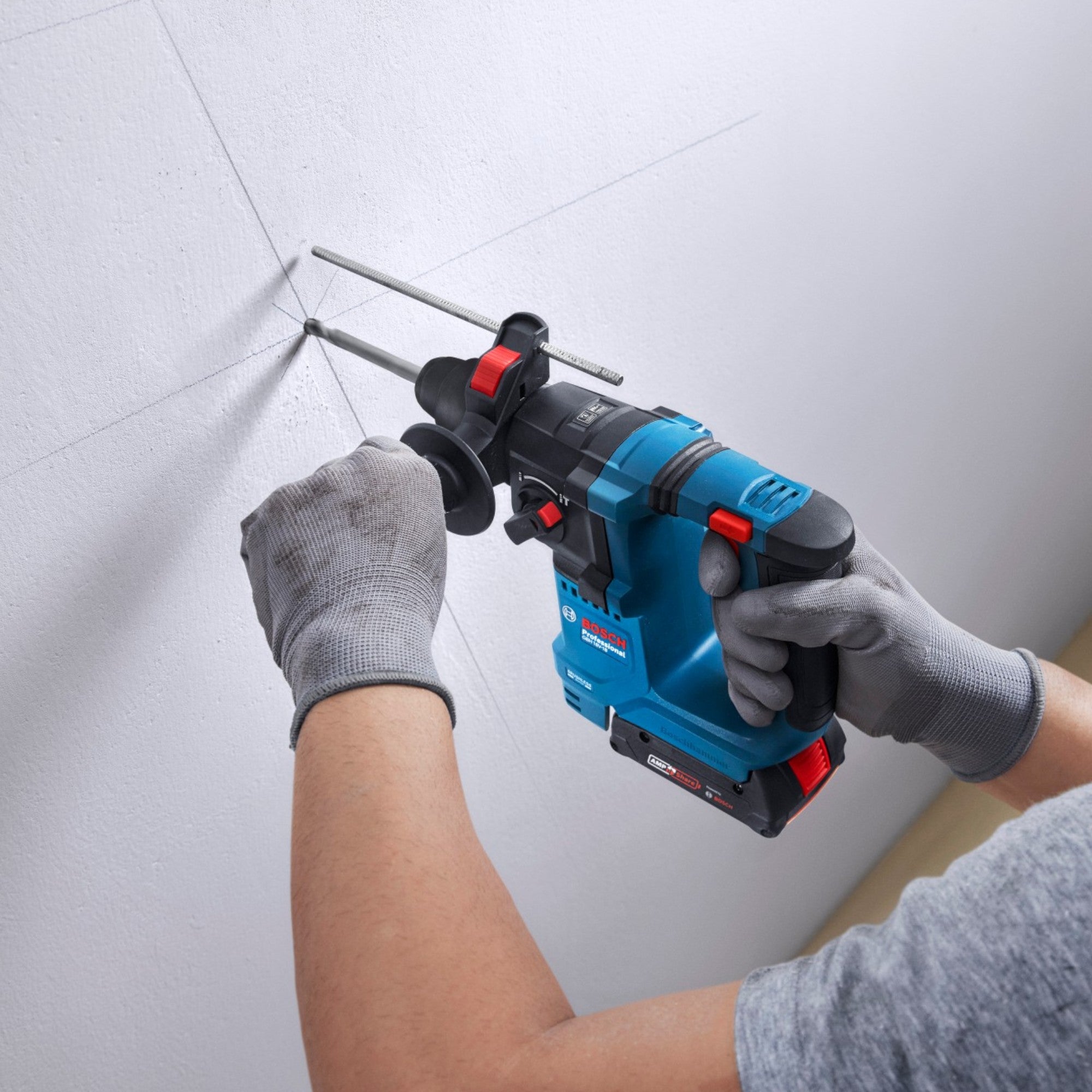 Bosch GBH 18V 18 Professional Akku Bohrhammer 18 V 1 5 J SDS plus Brushless 1x Akku 4 0 Ah ohne Ladegeraet 4 - toolbrothers