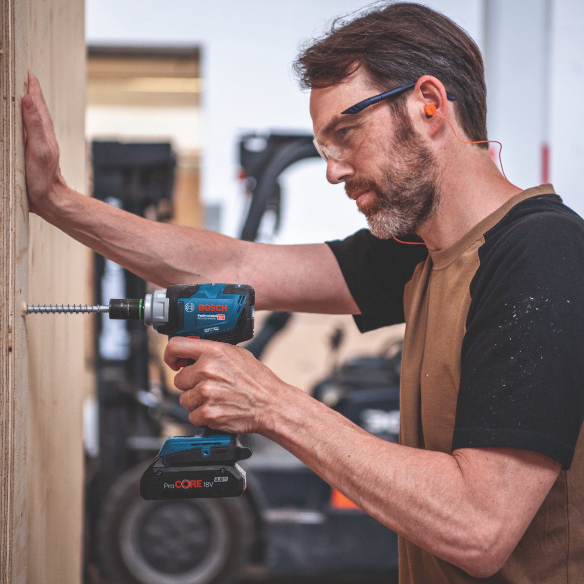 Bosch GDS 18V 330 HC Professional Akku Schlagschrauber 18 V 330 Nm 1 2 Brushless 2x Akku 2 0 Ah Ladegeraet 4 - toolbrothers
