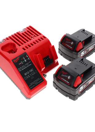 Tronçonneuse à batterie Milwaukee M18 FCOS230-502C 18 V 230 mm sans balais + 2x batteries 5,0 Ah + chargeur