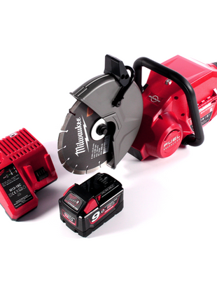 Tronçonneuse à batterie Milwaukee M18 FCOS230-901C 18 V 230 mm sans balais + 1x batterie 9,0 Ah + chargeur