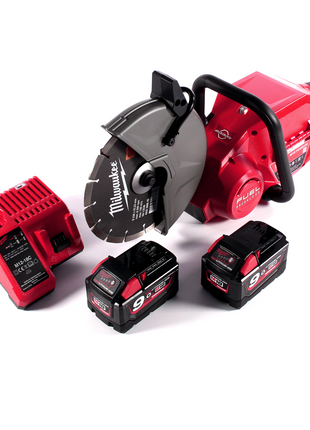 Milwaukee M18 FCOS230-902C Akku Trennschleifer 18 V 230 mm Brushless + 2x Akku 9,0 Ah + Ladegerät