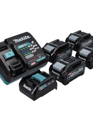 Makita Kit de démarrage batterie 40 V max + 4x Batteries BL 4025 2,5 Ah (4x 191B36-3) + Chargeur (191E07-8) + Adaptateur 18V (191C10-7)