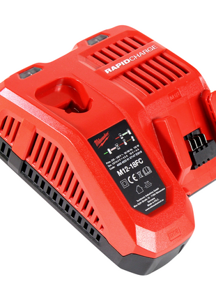 Milwaukee M18 NRG-602 set de inicio 2x batería 18 V 6,0 Ah / 6000 mAh (2x 4932451244) + cargador rápido M12-18 FC (4932451079)