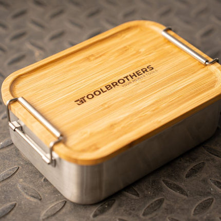 Toolbrothers Fan Edelstahl Brotdose mit Bambus Deckel 1200 ml, Lunchbox für Erwachsene und Kinder, Brotzeit, Vesperbox für Schule Arbeit Picknick Reisen - Toolbrothers