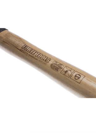 FORTE TOOLS Marteau de serrurier avec manche en bois, poids de tête 200 g, marteau avec manche en bois, outil premium, forgé, cale double anneau, tête peinte (000051151023)