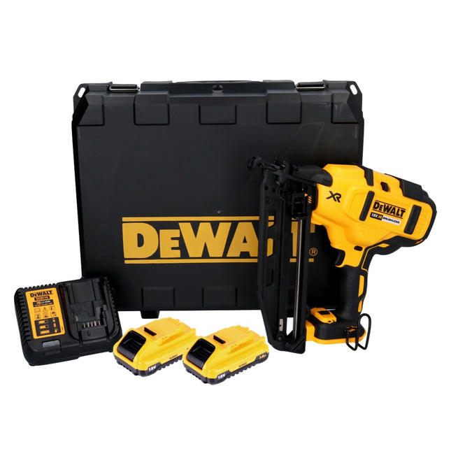 DeWalt DCN 660 L2 Akku Nagler 18V 32-63 mm Brushless + 2x Akku 3,0 Ah + Ladegerät + Koffer