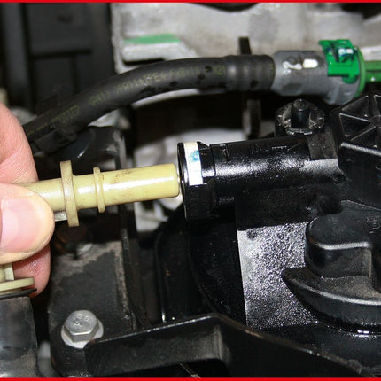 KS TOOLS Kraftstoffleitungszange, abgewinkelt, 220mm ( 115.1099 ) - Toolbrothers