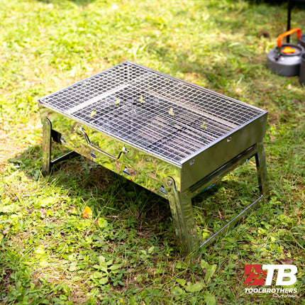 Toolbrothers Outdoor tragbarer Holzkohle Edelstahl Grill für Camping werkzeuglose Montage 43 x 29 x 23 cm Silber Smoker BBQ Pit Grill