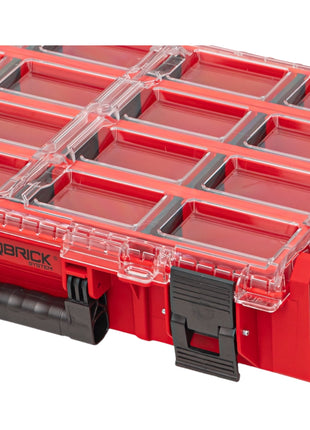 Qbrick System ONE Organiser XL 2.0 Long Bin RED ULTRA HD Custom stapelbar 582 x 387 x 131 mm 13,5 l IP66 mit 4 Inlays und 12 Trennwänden